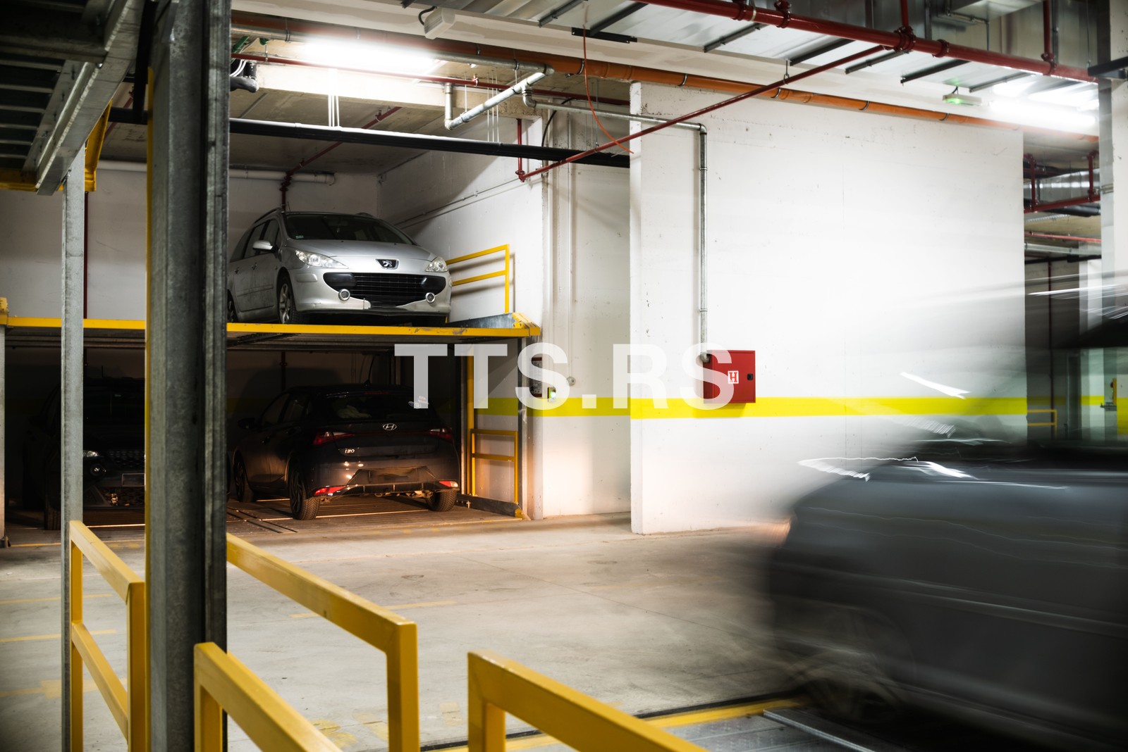 naslovna-TTS PARKING SISTEMI-Horizontalni 03.jpg